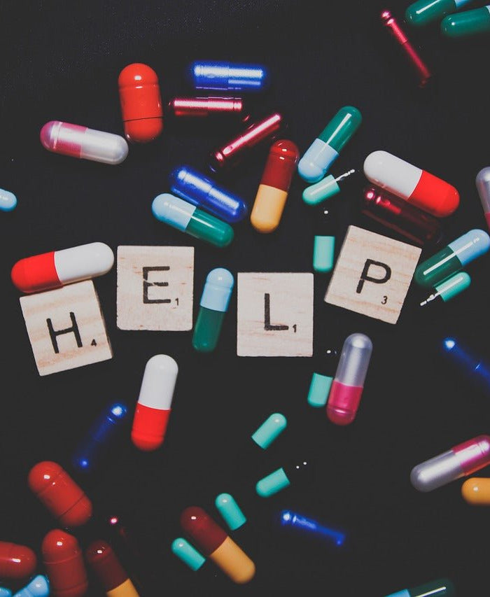 Choisir entre le CBD et les antidépresseurs : Qu'est-ce qui vous convient le mieux ? - HerBeevor