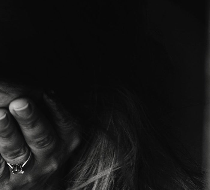 Le CBD et la dépression : une approche naturelle - HerBeevor