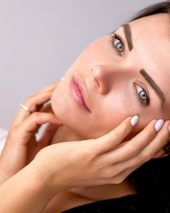 Les bienfaits de la cosmétique CBD pour votre peau - HerBeevor